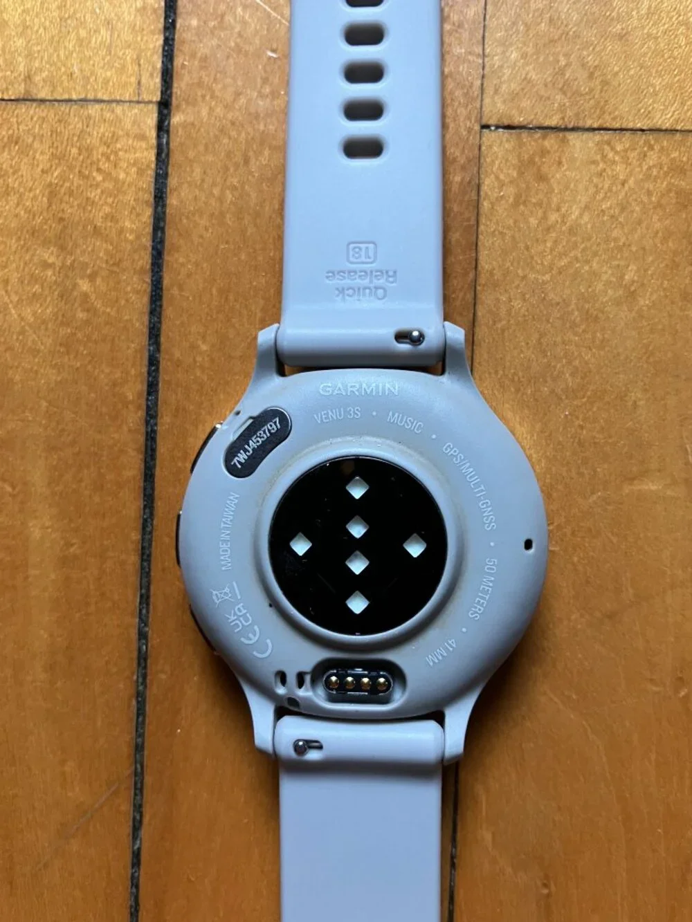 Garmin venu 3S grey